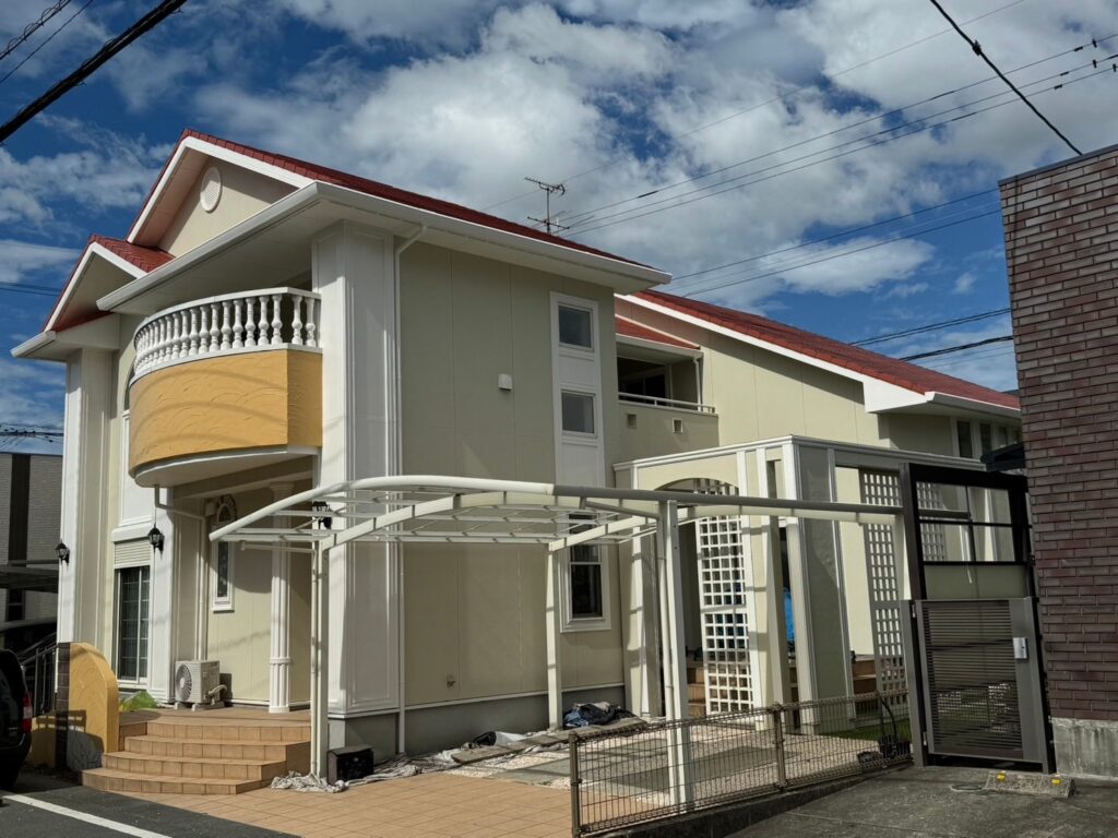 熊本県菊陽町 光の森にて外壁塗装・屋根塗装をラジカル塗料にて塗装させていただきました(^^)/