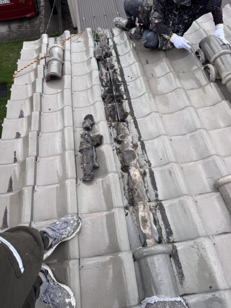 飾り棟解体途中
